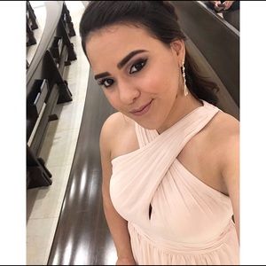 Meet your Posher, Claireth